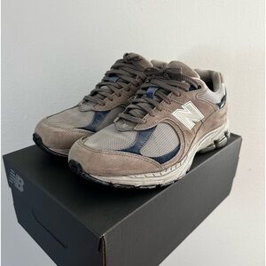 New Balance 2002R GORE-TEX